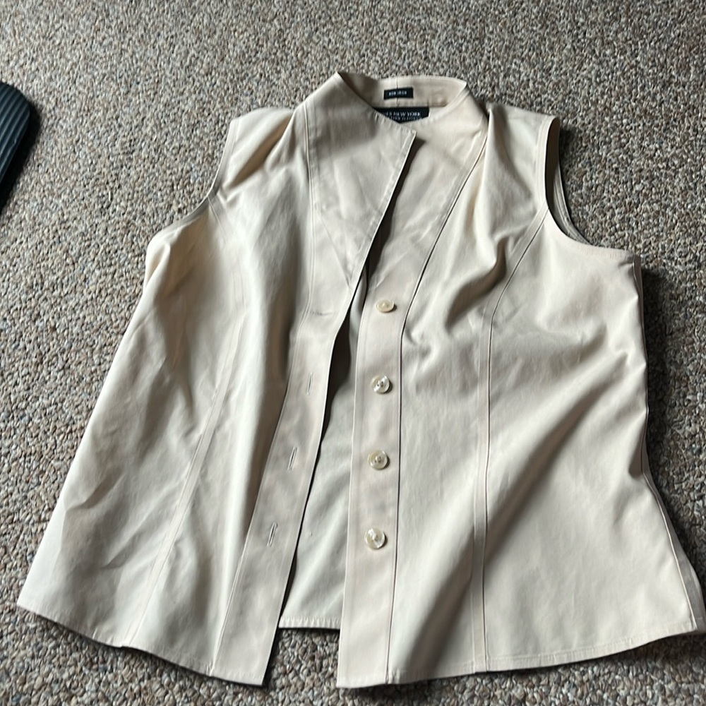 Jones New York Vest